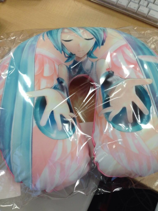 Illustration for article titled Hatsune Miku Has Her Own Store in Japan. It's Not Virtual!
